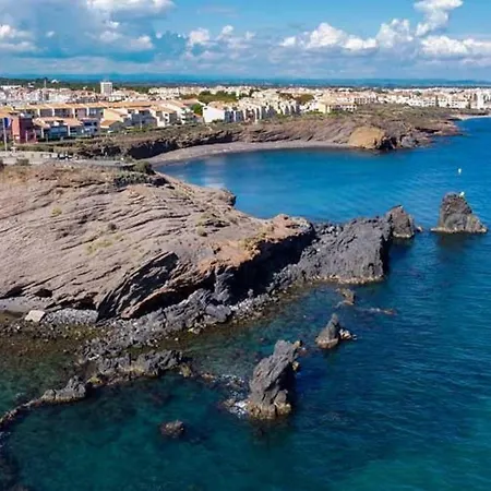 Lejlighed Bel T2 Refait A Neuf, Avec Parking Et Piscine, Proche Mer Et Commerces - Fr-1-749-54 Agde